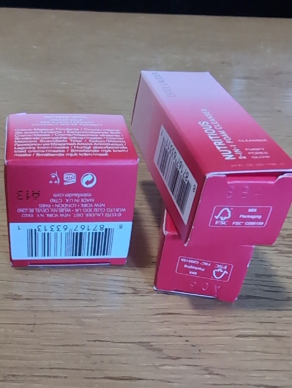 Estee Lauder Skincare Set - Picture 10 of 10